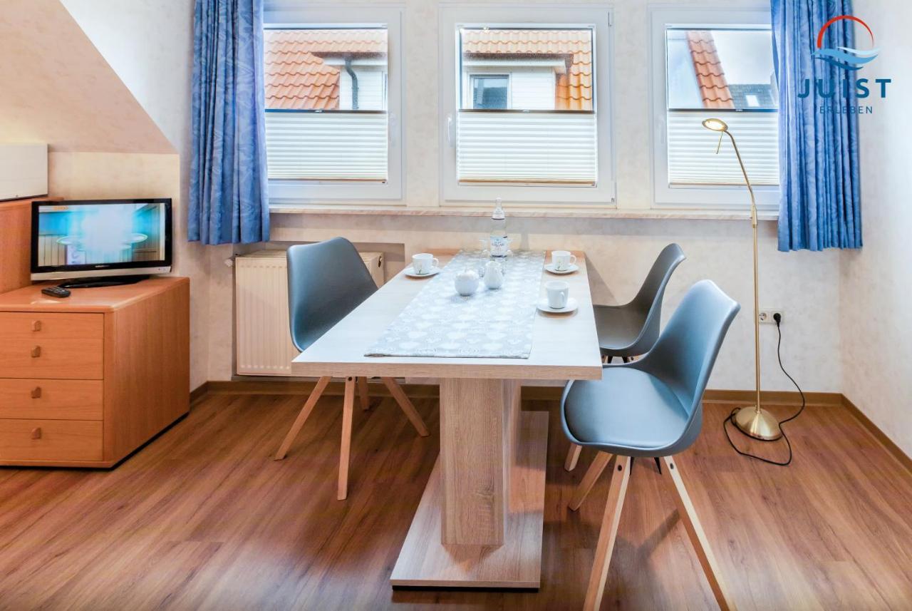Haus Deichgraf 175 - Wohnung 5 Juist Esterno foto